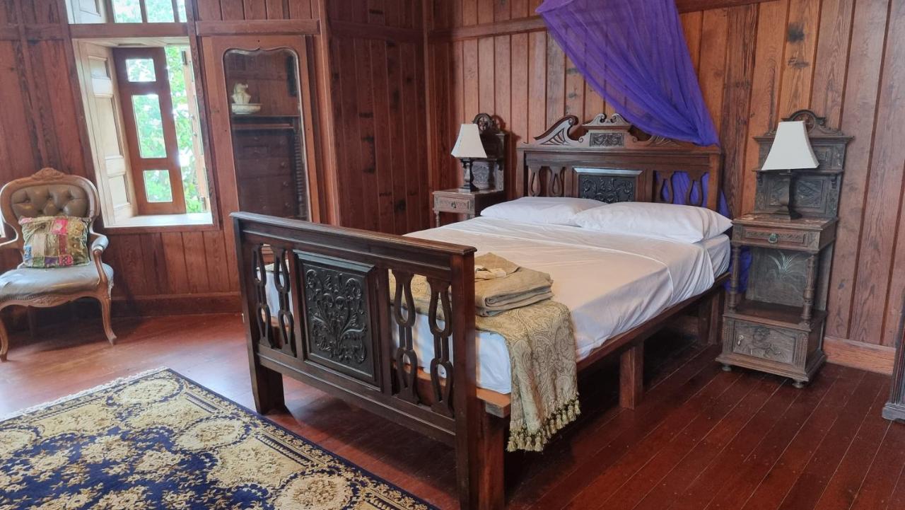 Oceania House Hotel Bantam Village المظهر الخارجي الصورة