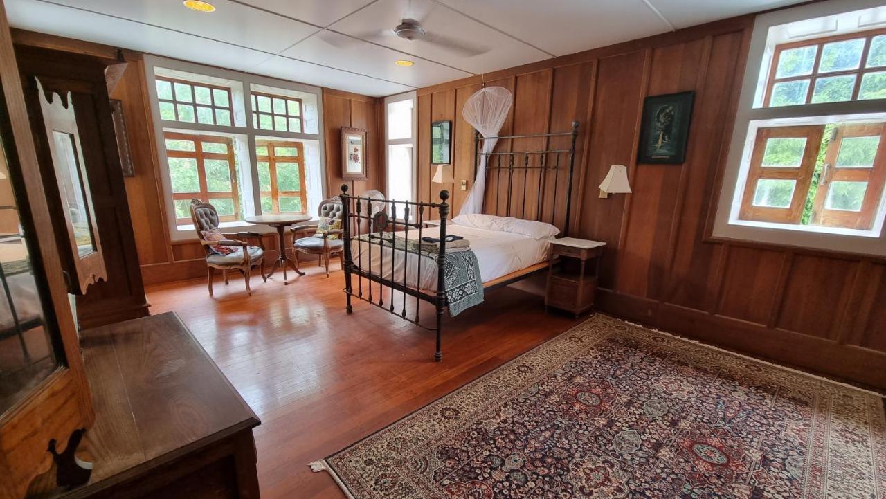 Oceania House Hotel Bantam Village المظهر الخارجي الصورة