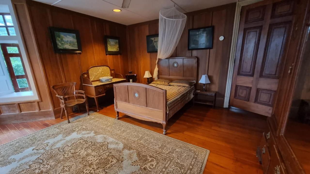 Oceania House Hotel Bantam Village المظهر الخارجي الصورة